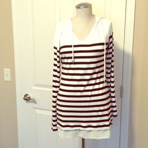 White House Black Market top